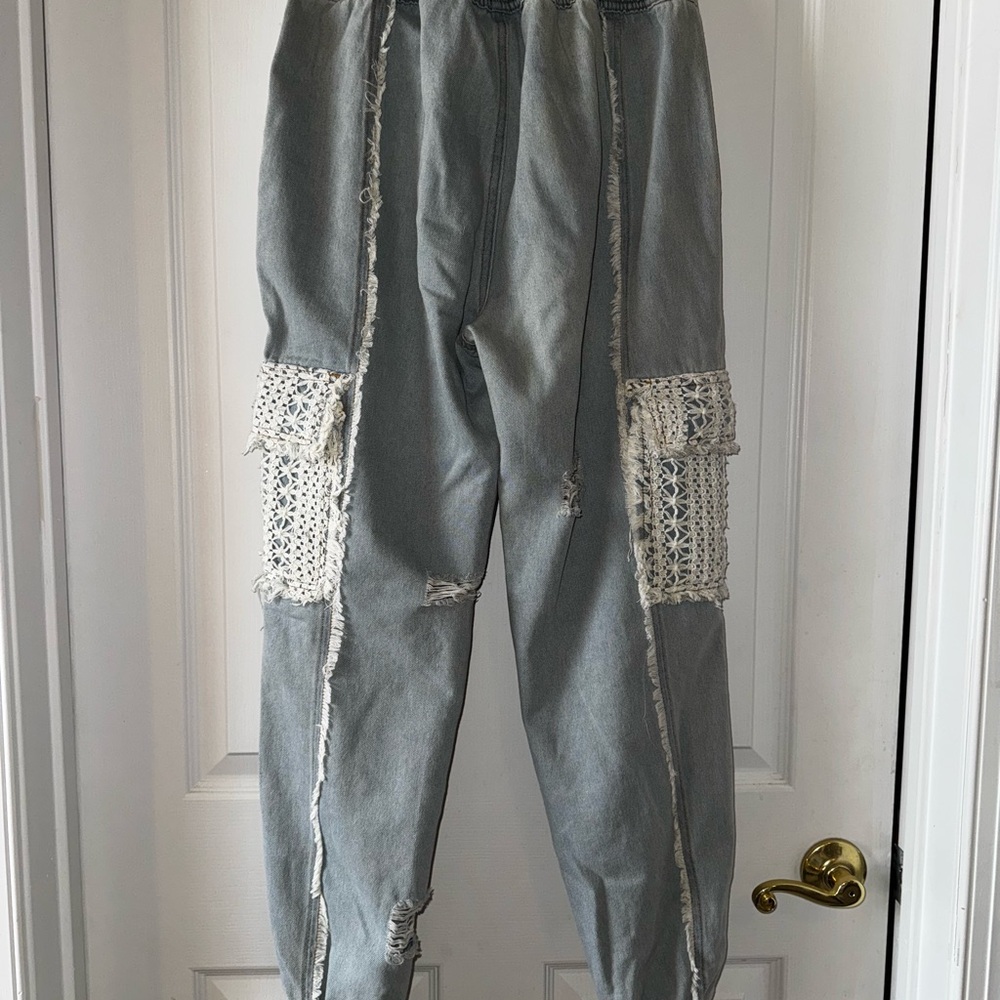 POL Women's Light Blue Jeans with Lace crochet Detail Rebel Joggers Sz S - Picture 5 of 11